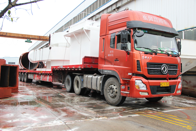 2017，桂林鴻程首臺磨粉機楊帆起航