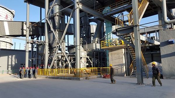 一文洞悉桂林鴻程磨粉機發(fā)展歷史、前景規(guī)劃！