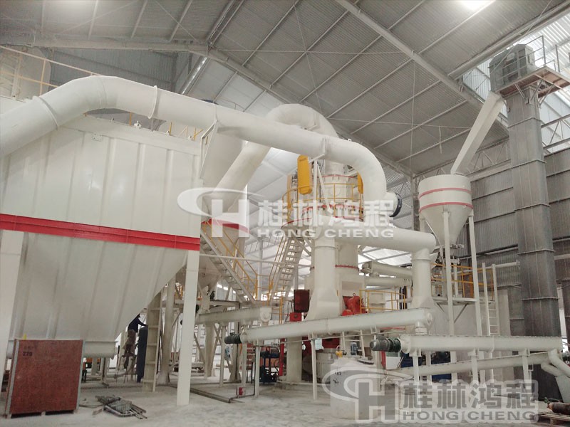 3微米~45微米超細(xì)方解石微粉磨:HLMX超細(xì)立式磨粉機(jī) 3微米~45微米超細(xì)方解石微粉磨:HLMX超細(xì)立式磨粉機(jī)