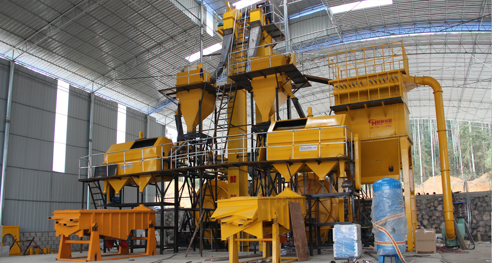 桂林鴻程石英粉300目用石英粉磨粉機，石英砂球磨機