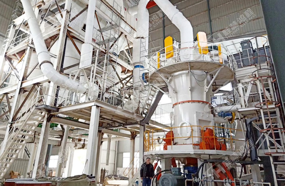 三環(huán)中速磨粉機立式磨出粉45到3微米細度可調(diào) 三環(huán)中速磨粉機立式磨出粉45到3微米細度可調(diào)