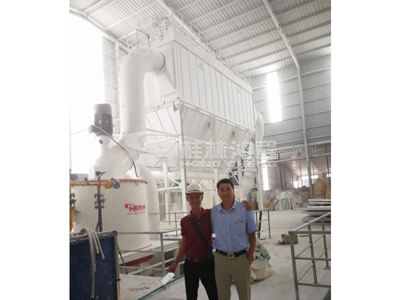 600目碳纖維磨粉機(jī)加工佼佼者:HCH超細(xì)環(huán)輥磨粉機(jī) 600目碳纖維磨粉機(jī)加工佼佼者:HCH超細(xì)環(huán)輥磨粉機(jī)