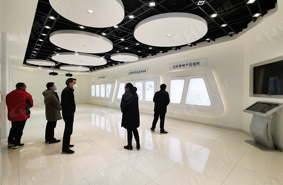 廣西桂林鴻程磨粉機董事長親自掛帥，帶領團隊奔赴西南市場，回訪新老客戶，齊拓市場，共創(chuàng)價值！