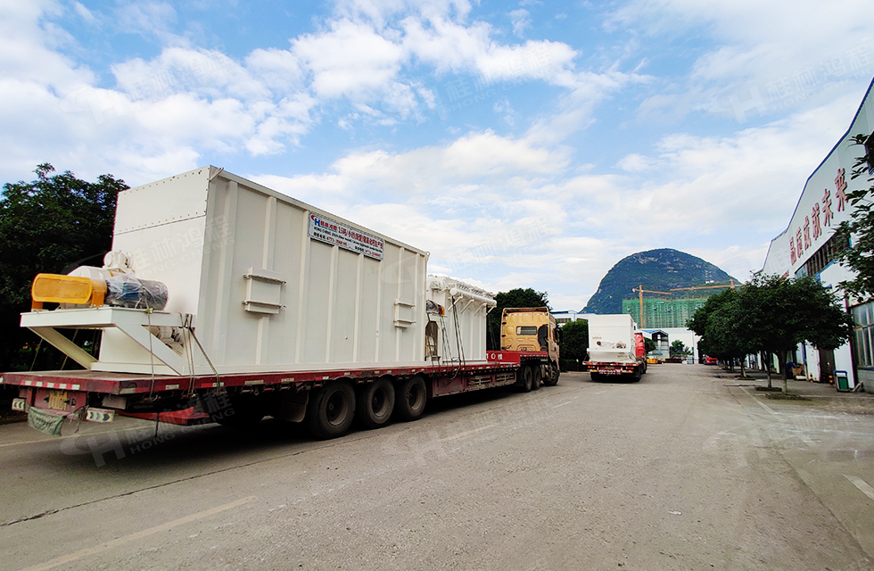 【發(fā)貨】海內(nèi)外訂單火爆，大批鴻程設(shè)備奔赴全球！